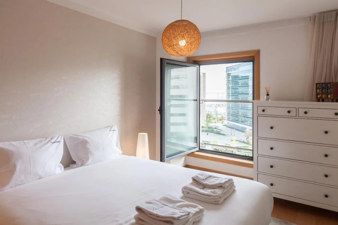 Flh Expo Apartment With View Lisboa